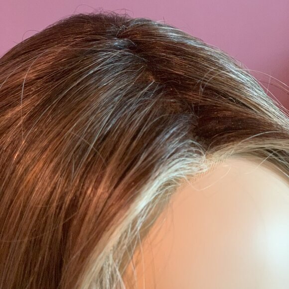 PIKE PLACE Wig by Belle Tress - Picture 2 of 8